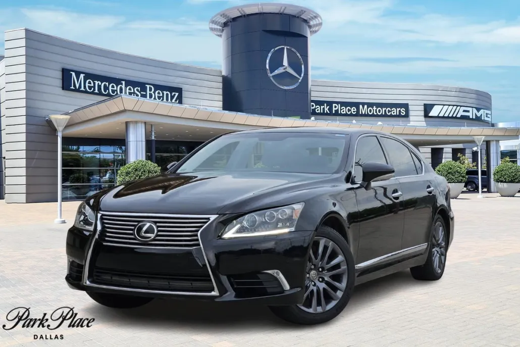 2013 Lexus LS 460 L photo 1