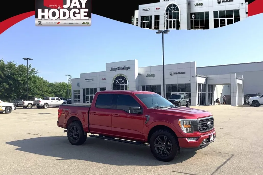 2021 Ford F-150 XLT photo 1