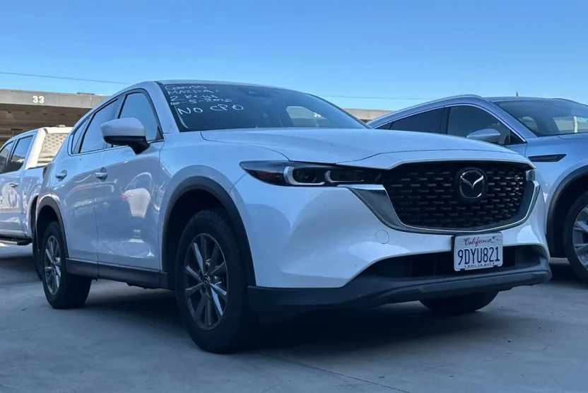 2023 Mazda CX-5 2.5 S Preferred photo 1