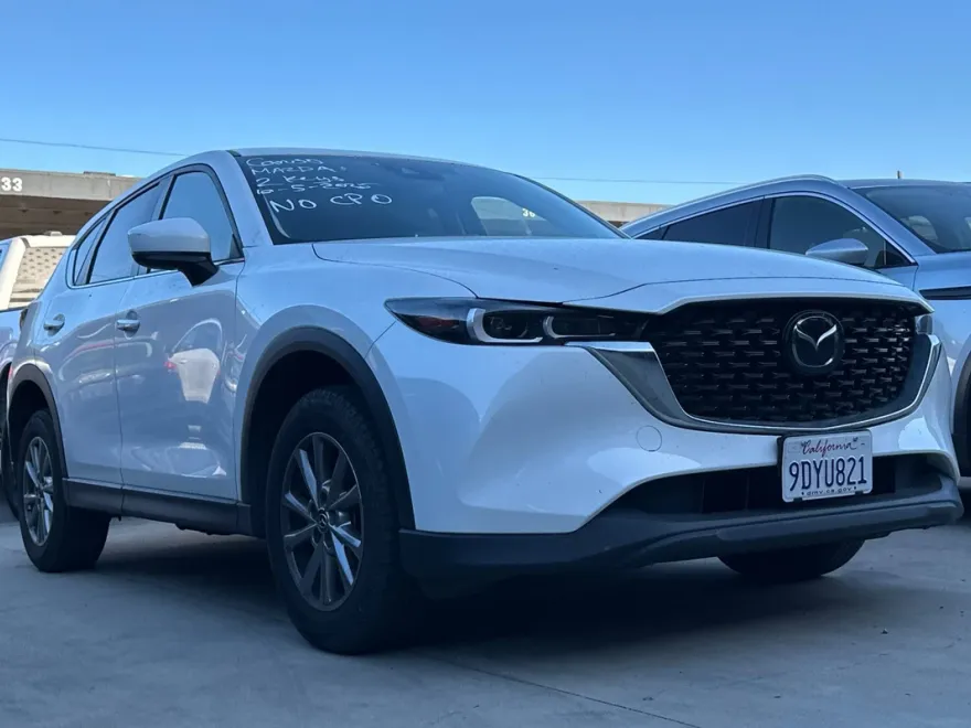 2023 Mazda CX-5 2.5 S Preferred photo 1