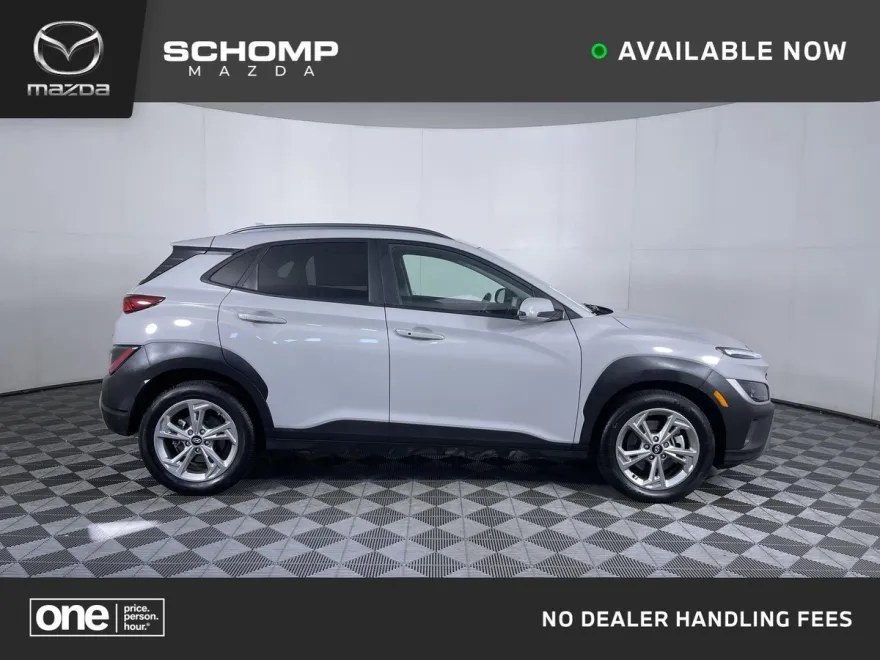 2023 Hyundai Kona SEL photo 1