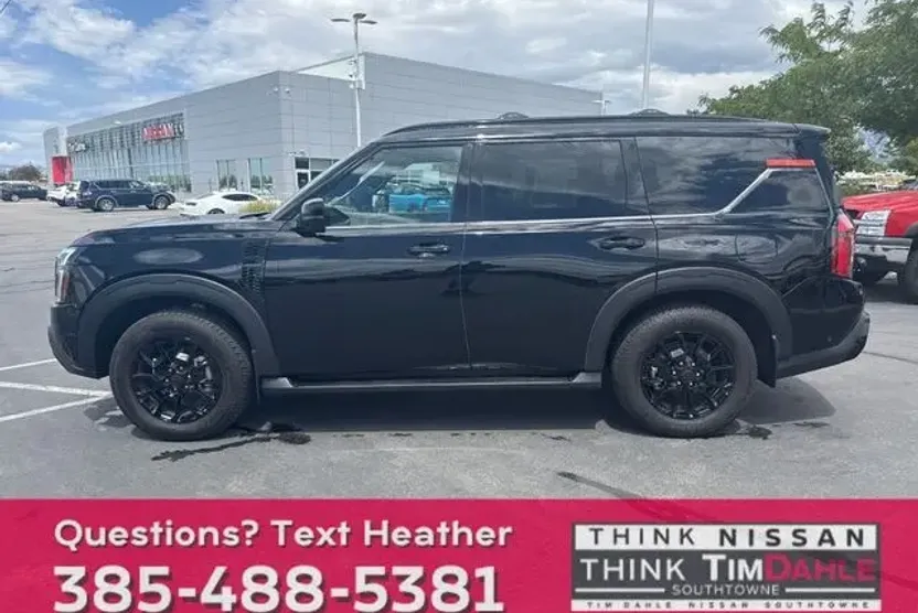 2025 Nissan Armada photo 1