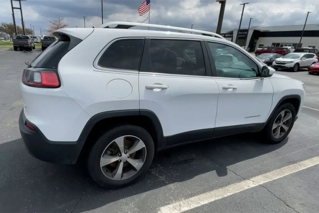 2020 Jeep Cherokee Limited photo 1