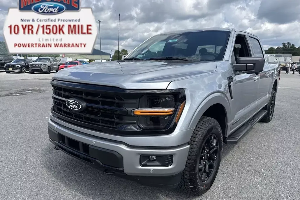 2025 Ford F-150 XLT photo 1