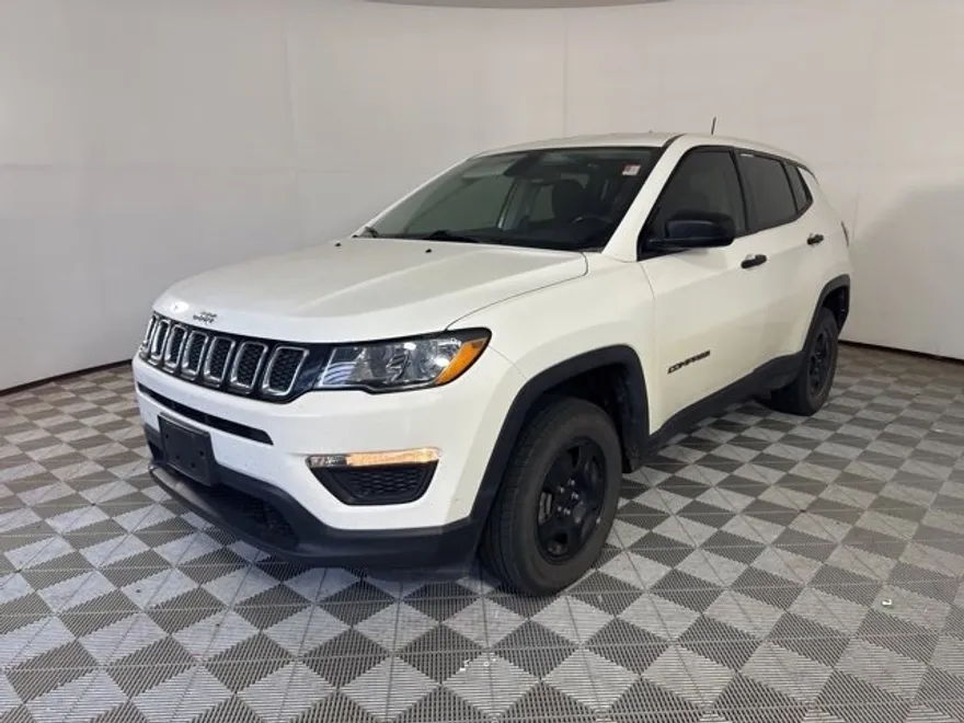 2020 Jeep Compass Sport photo 1