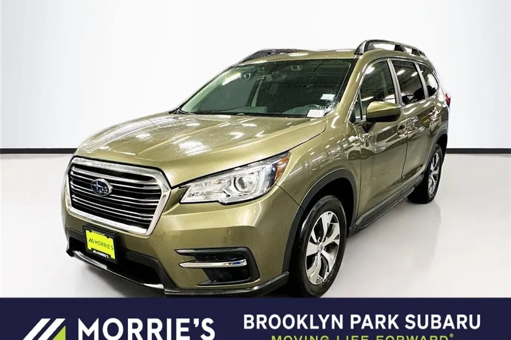 2022 Subaru Ascent Premium photo 1