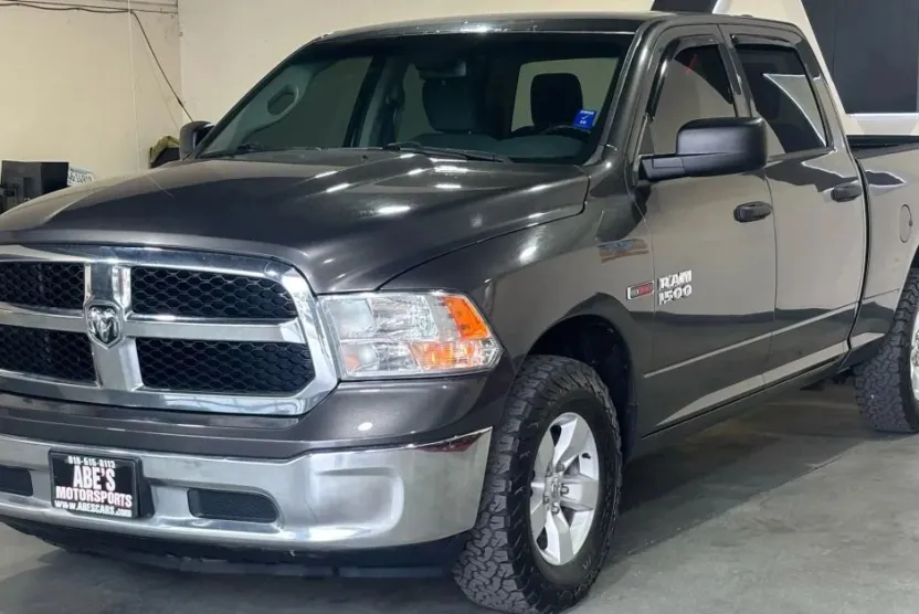 2016 Ram 1500 Tradesman photo 1