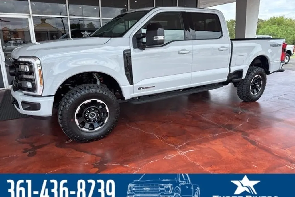 2026 Ford F-250 photo 1