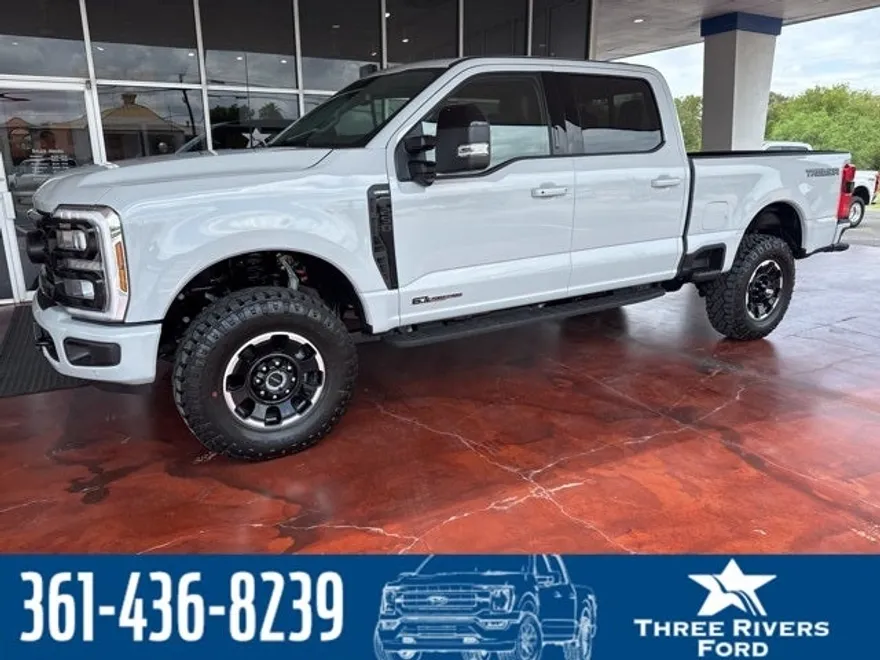 2026 Ford F-250 photo 1