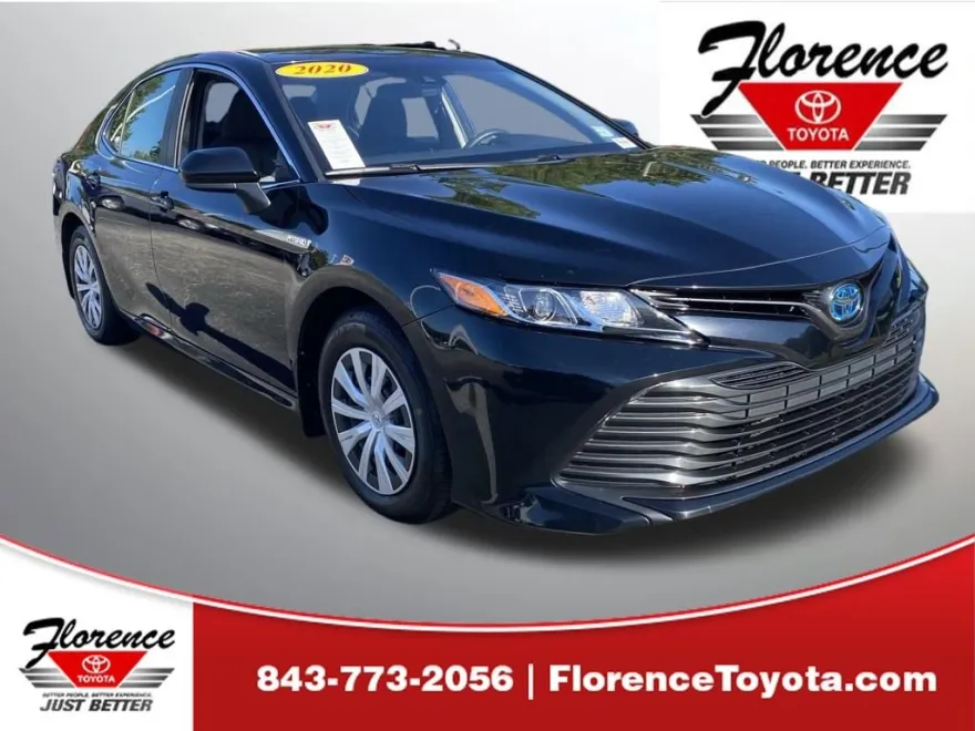 2020 Toyota Camry Hybrid LE photo 1