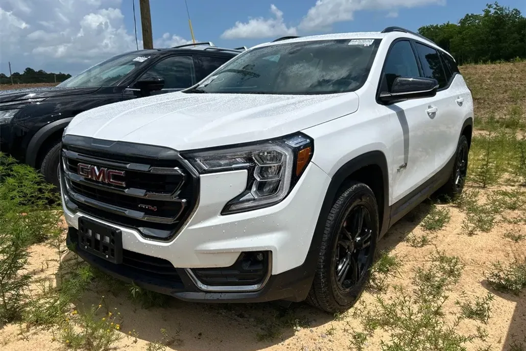 2023 Gmc Terrain AT4 photo 1