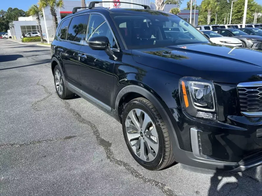 2020 Kia Telluride S photo 1