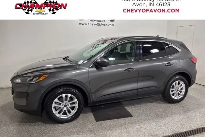 2020 Ford Escape SE photo 1