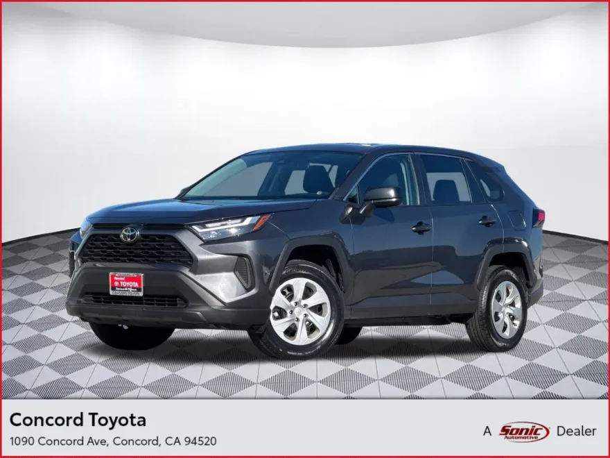 2024 Toyota RAV4 LE photo 1