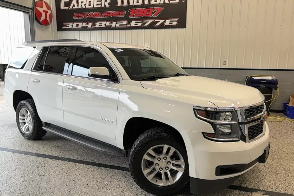 2018 Chevrolet Tahoe LT photo 1