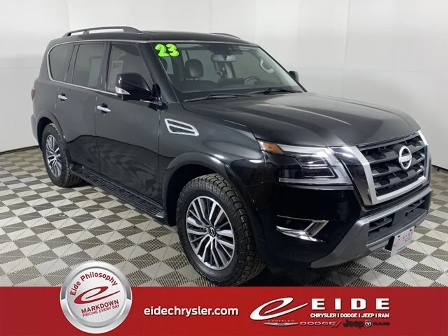 2023 Nissan Armada SL photo 1