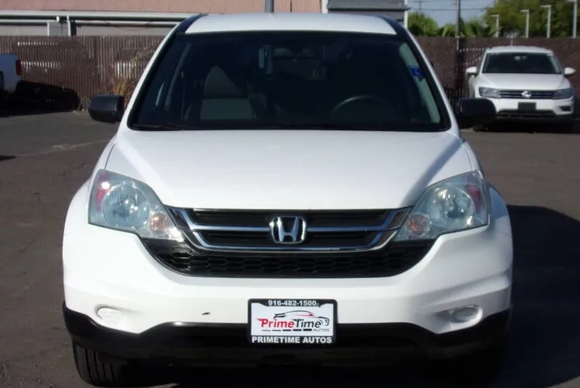 2010 Honda CR-V LX photo 1