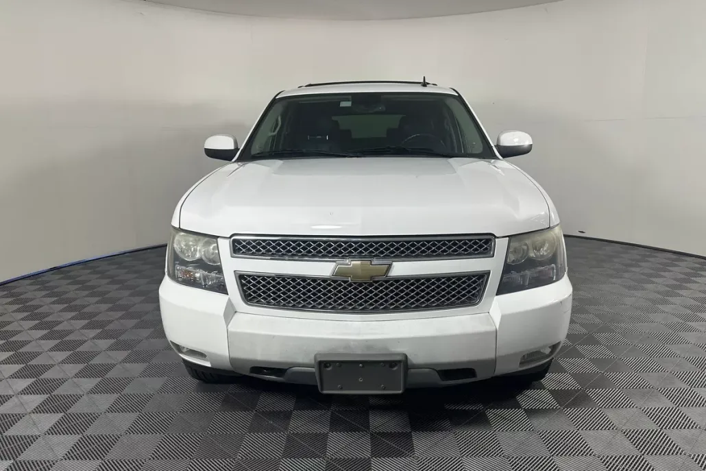 2011 Chevrolet Tahoe LT photo 1
