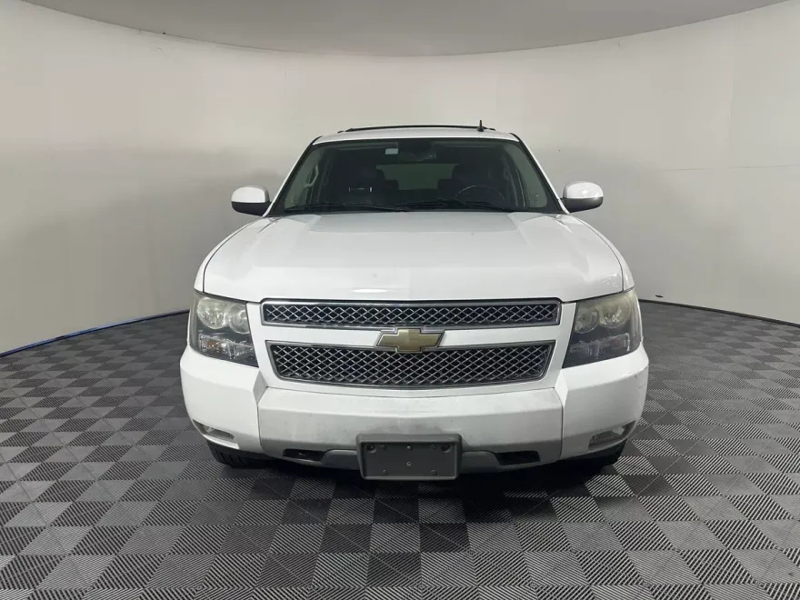 2011 Chevrolet Tahoe LT photo 1