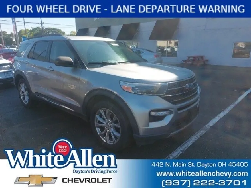 2020 Ford Explorer XLT photo 1