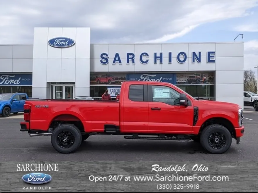 2025 Ford F-350 XL photo 1