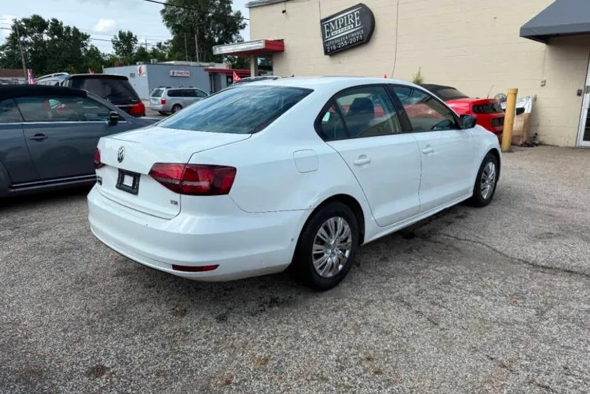2016 Volkswagen Jetta 1.4T S photo 1