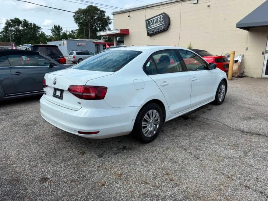 2016 Volkswagen Jetta 1.4T S photo 1