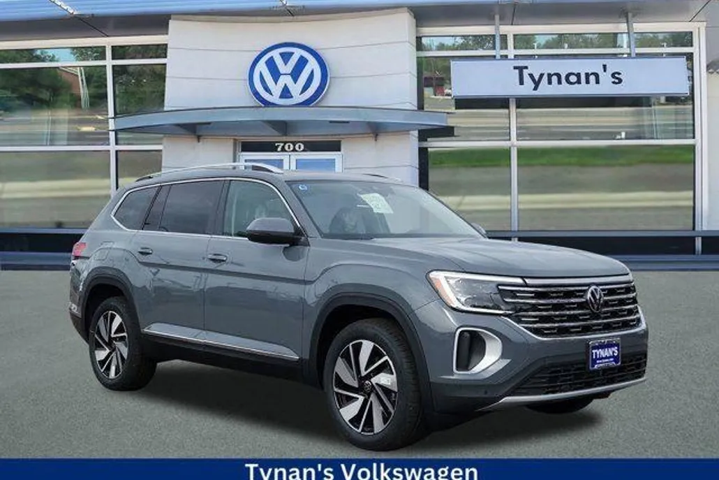 2025 Volkswagen Atlas SEL photo 1