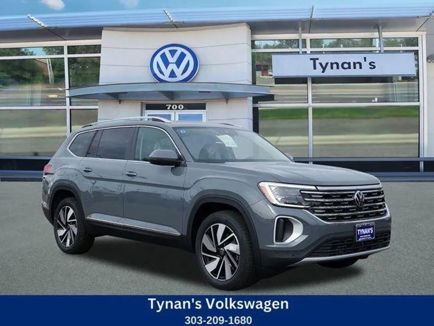 2025 Volkswagen Atlas SEL photo 1