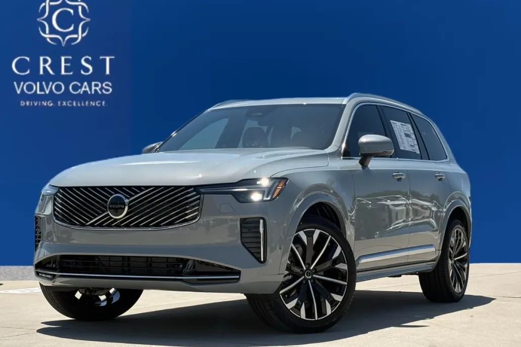 2026 Volvo XC90 Plus photo 1