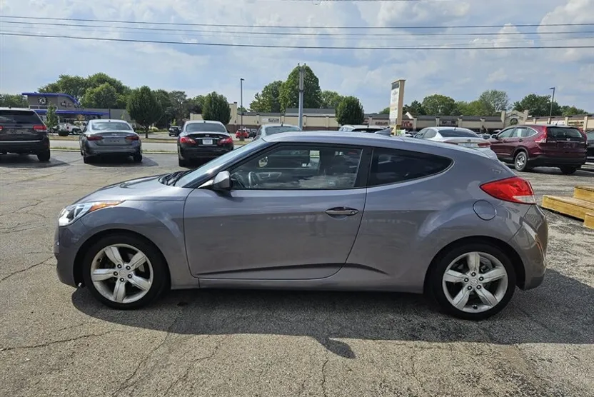 2015 Hyundai Veloster RE:FLEX Edition photo 1