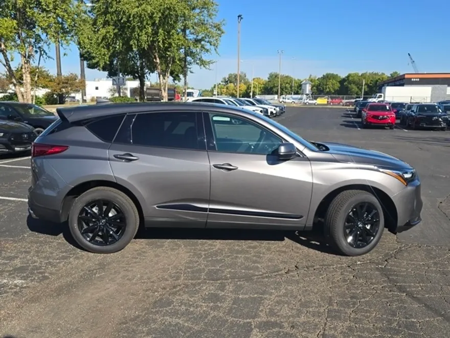 2025 Acura RDX photo 1