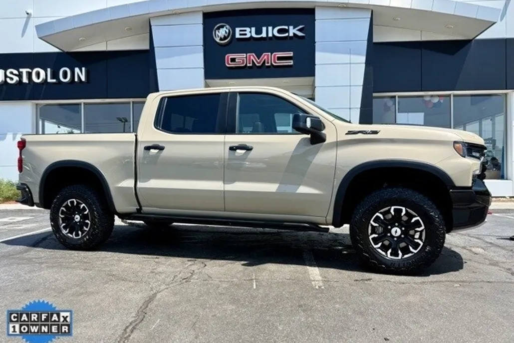 2023 Chevrolet Silverado 1500 ZR2 photo 1