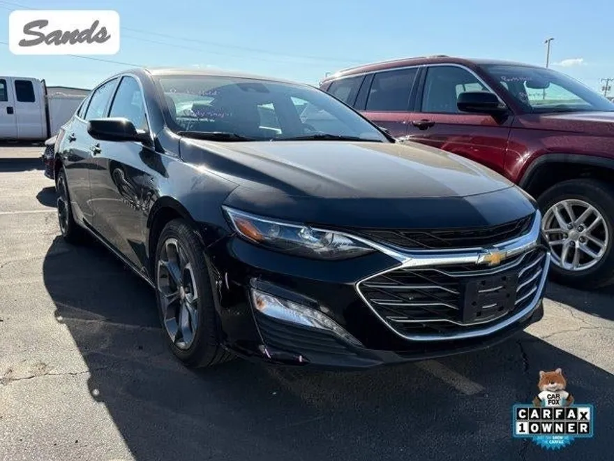 2023 Chevrolet Malibu 1LT photo 1