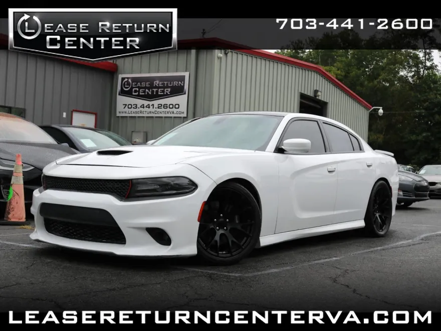 2017 Dodge Charger R/T Scat Pack photo 1