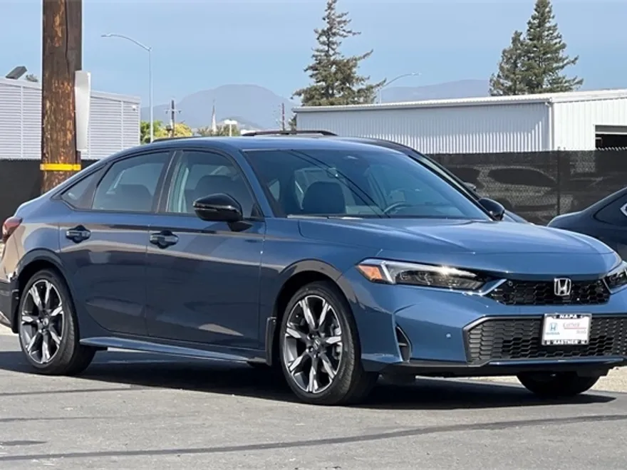 2025 Honda Civic Hybrid Sport Touring photo 1