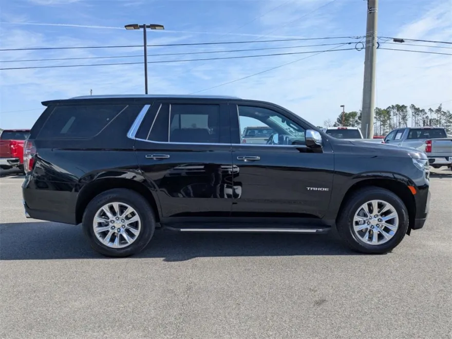 2023 Chevrolet Tahoe Premier photo 1