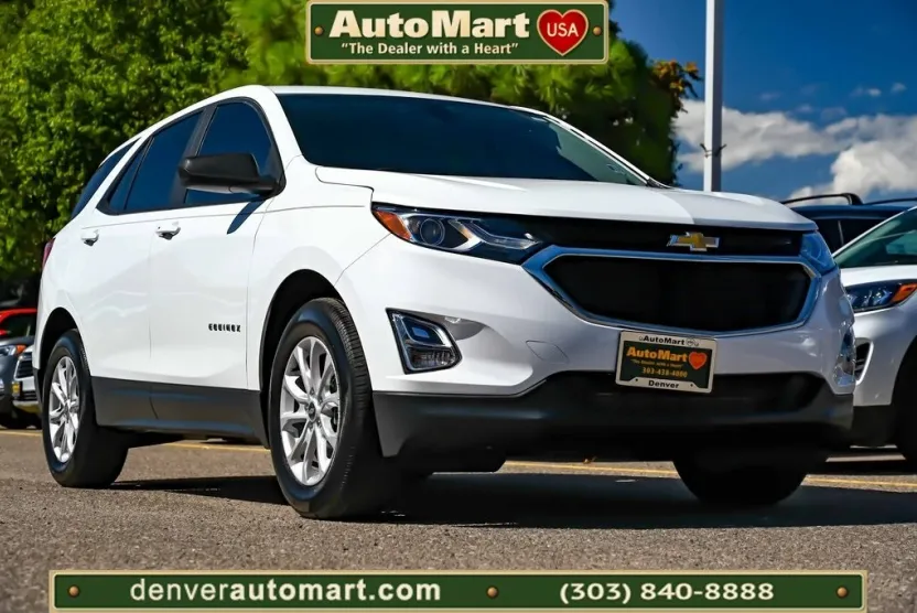 2020 Chevrolet Equinox LS photo 1