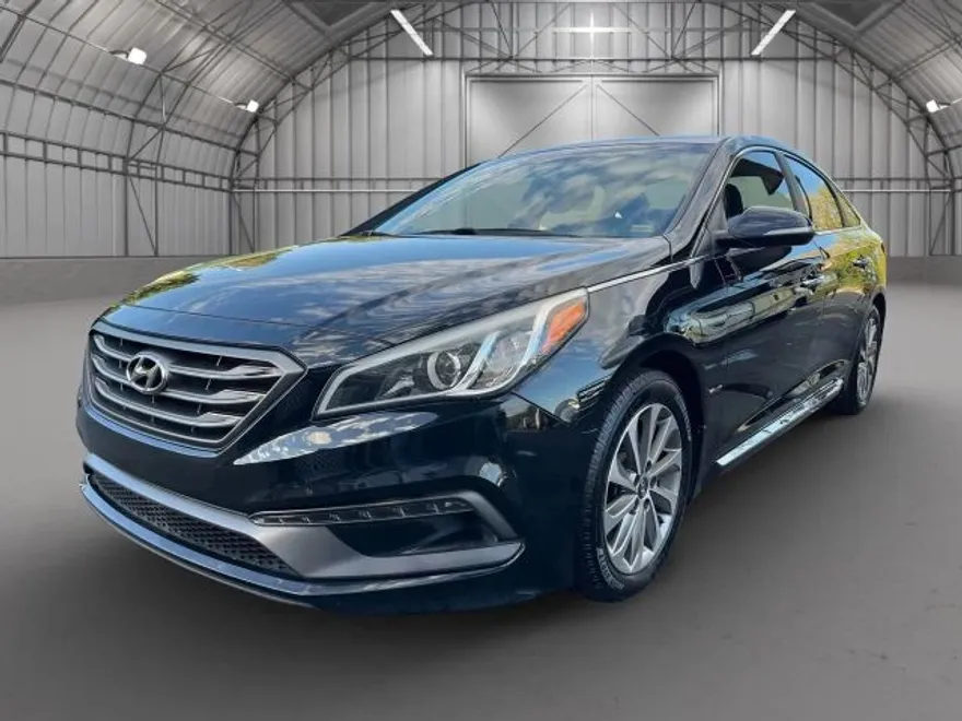 2016 Hyundai Sonata Sport photo 1