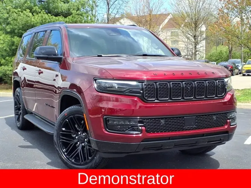 2025 Jeep Wagoneer Series II Carbide photo 1