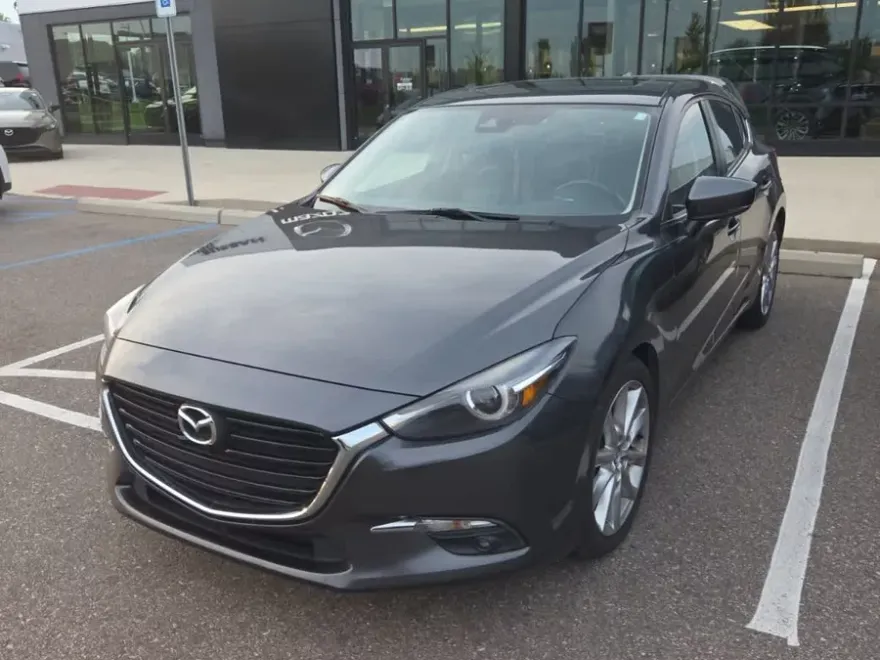 2017 Mazda Mazda3 Grand Touring photo 1