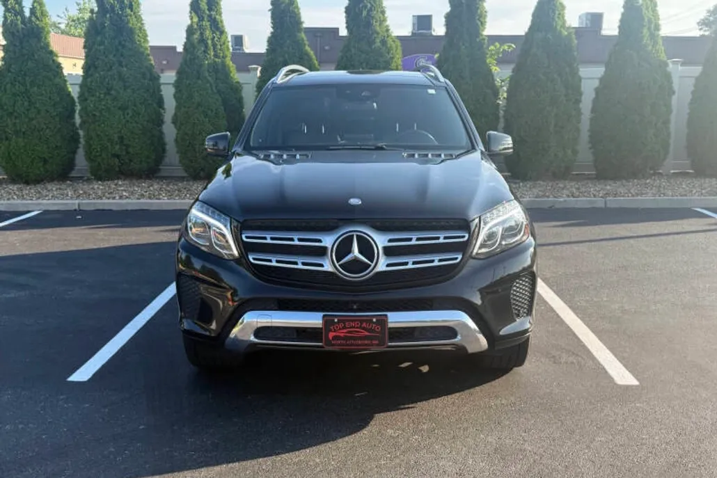 2017 Mercedes Benz GLS 450 photo 1