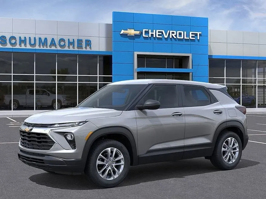 2026 Chevrolet Trailblazer LS photo 1