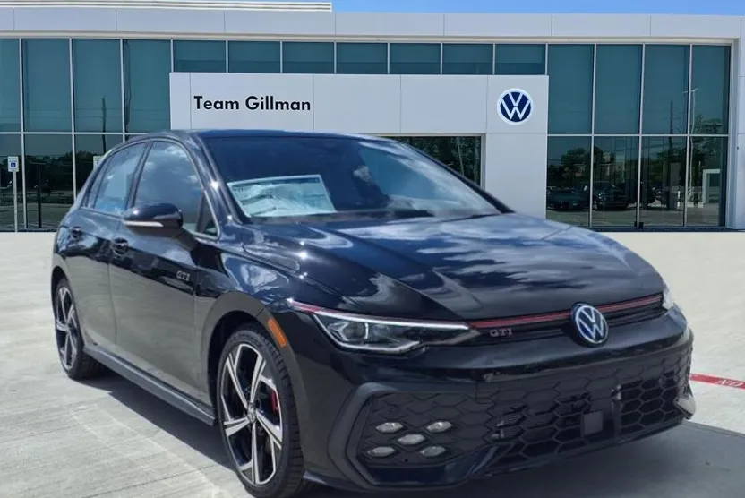 2025 Volkswagen Atlas Peak Edition photo 1