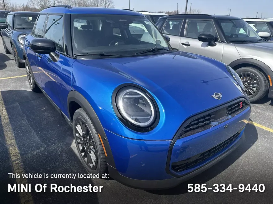 2025 Mini Cooper 4 Door Hardtop S photo 1