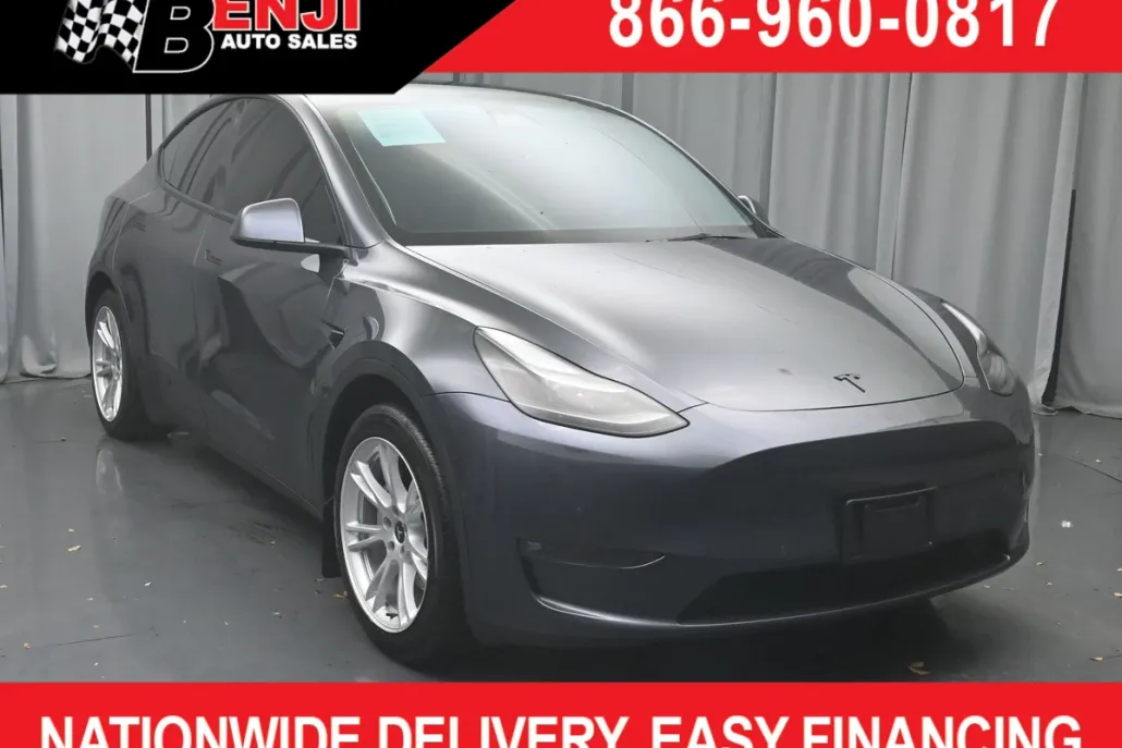 2021 Tesla Model Y Long Range photo 1