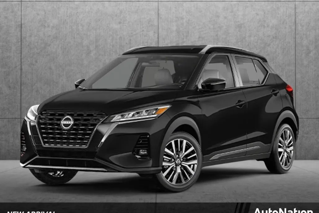 2023 Nissan Kicks S photo 1