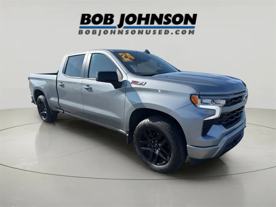 2024 Chevrolet Silverado 1500 RST photo 1