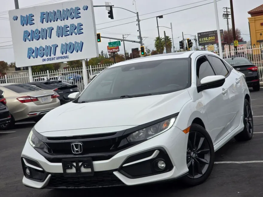 2020 Honda Civic EX-L Hatchback photo 1