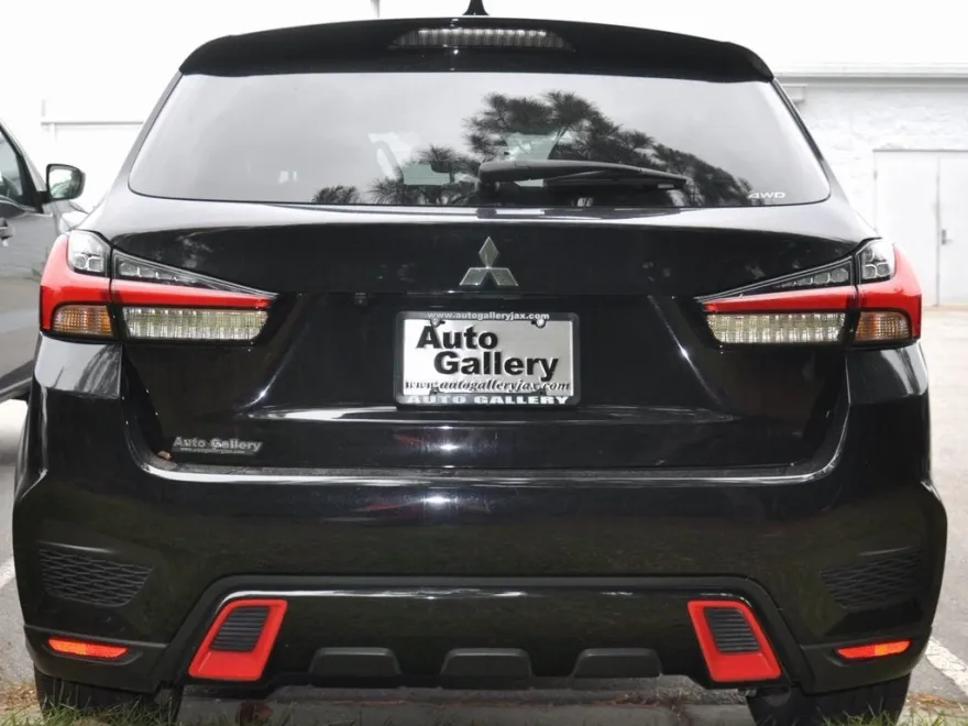 2024 Mitsubishi Outlander Sport ES LE SE photo 1